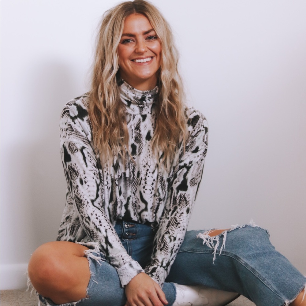 Snake print turtleneck
